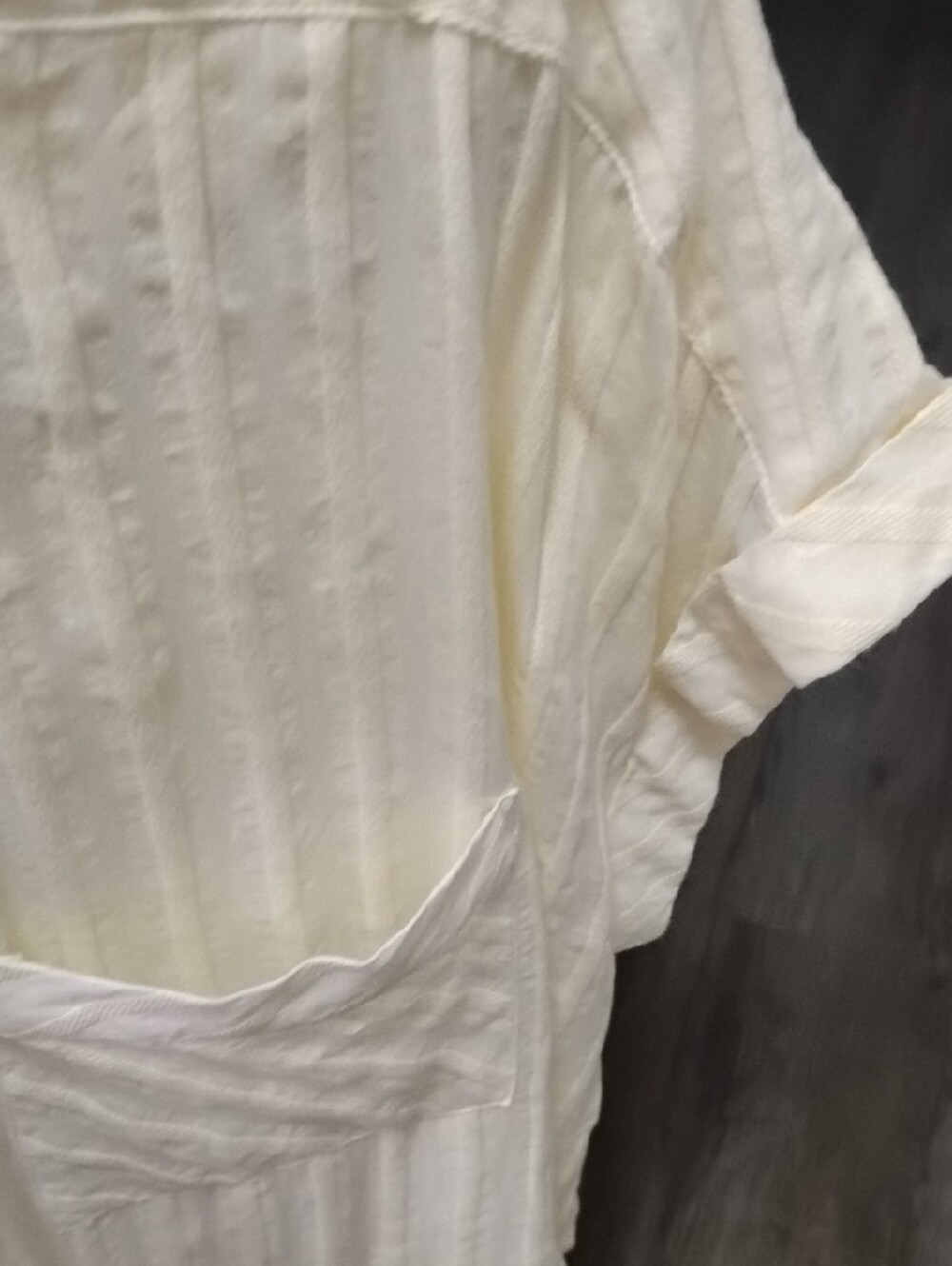 Jane and Delancey Cream Short-Sleeve Textured Button-Front Blouse Pit To Pit 32/ - Picture 9 of 9